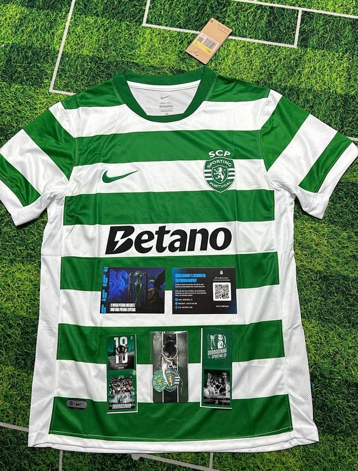 Camisola principal 2025/26 verde e branca